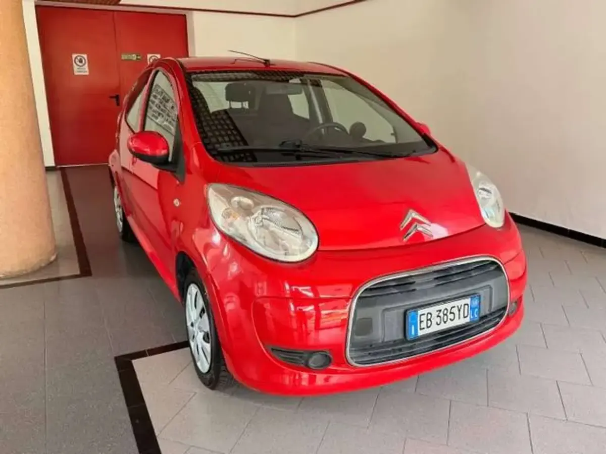 Usata Citroën C1 68 CV (50 kW) 2010 Rosso Utilitaria