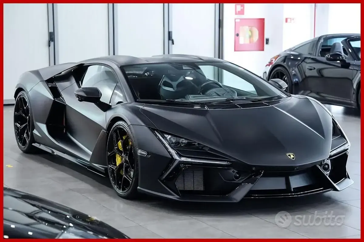 Nuova Lamborghini Revuelto 824 CV (606 kW) 2025 Nero Coupé