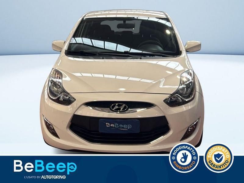 Usata Hyundai ix20 Classic 90 CV (66 kW) 2014 Bianco pastello Utilitaria