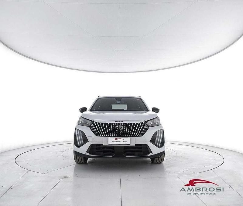 Usata Peugeot 2008 Allure 101 CV (74 kW) 2025 Bianco SUV