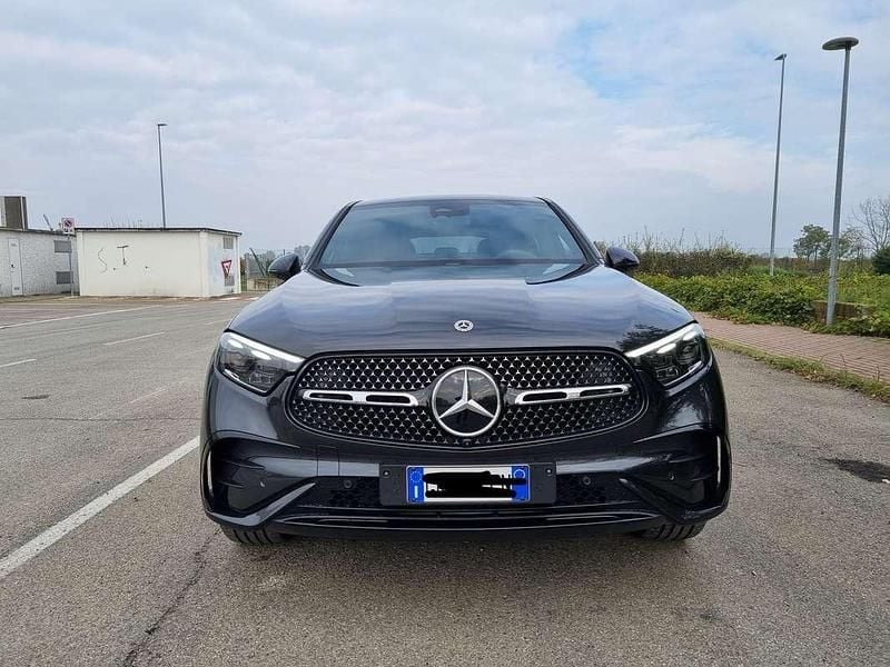 Usado Mercedes GLC220 AMG Line Premium 197 CV (144 kW) 2023 Gris Coupe
