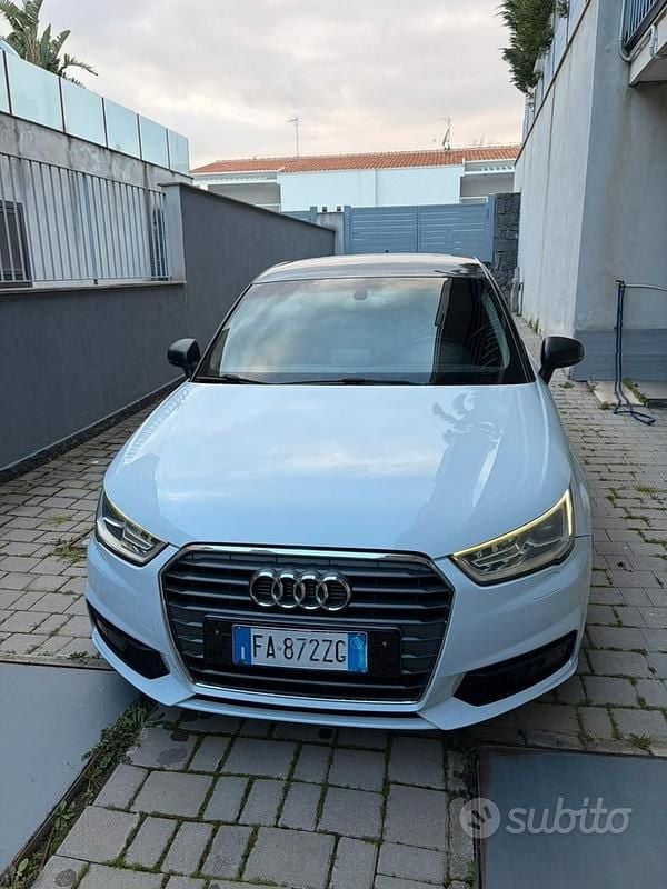 Usata Audi A1 Sportback Ambiente 90 CV (66 kW) 2015 Bianco Utilitaria