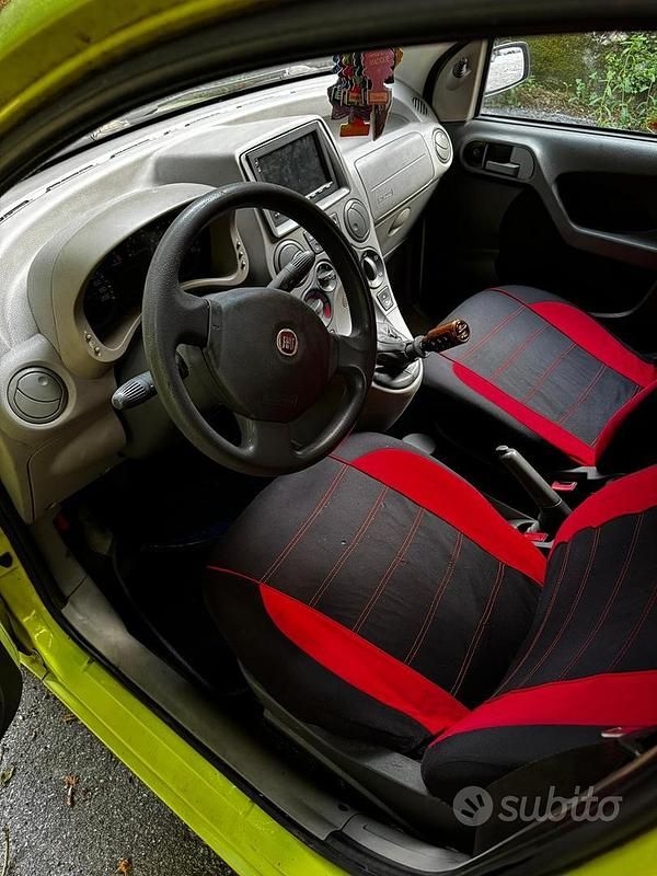 Usata Fiat Panda 60 CV (44 kW) 2006 Verde Utilitaria