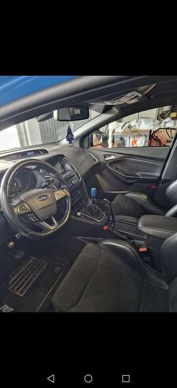 Usata Ford Focus RS 351 CV (258 kW) 2016 Blu/azzurro Berlina