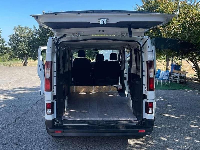 Usata Renault Trafic 120 CV (88 kW) 2015 Bianco Monovolume