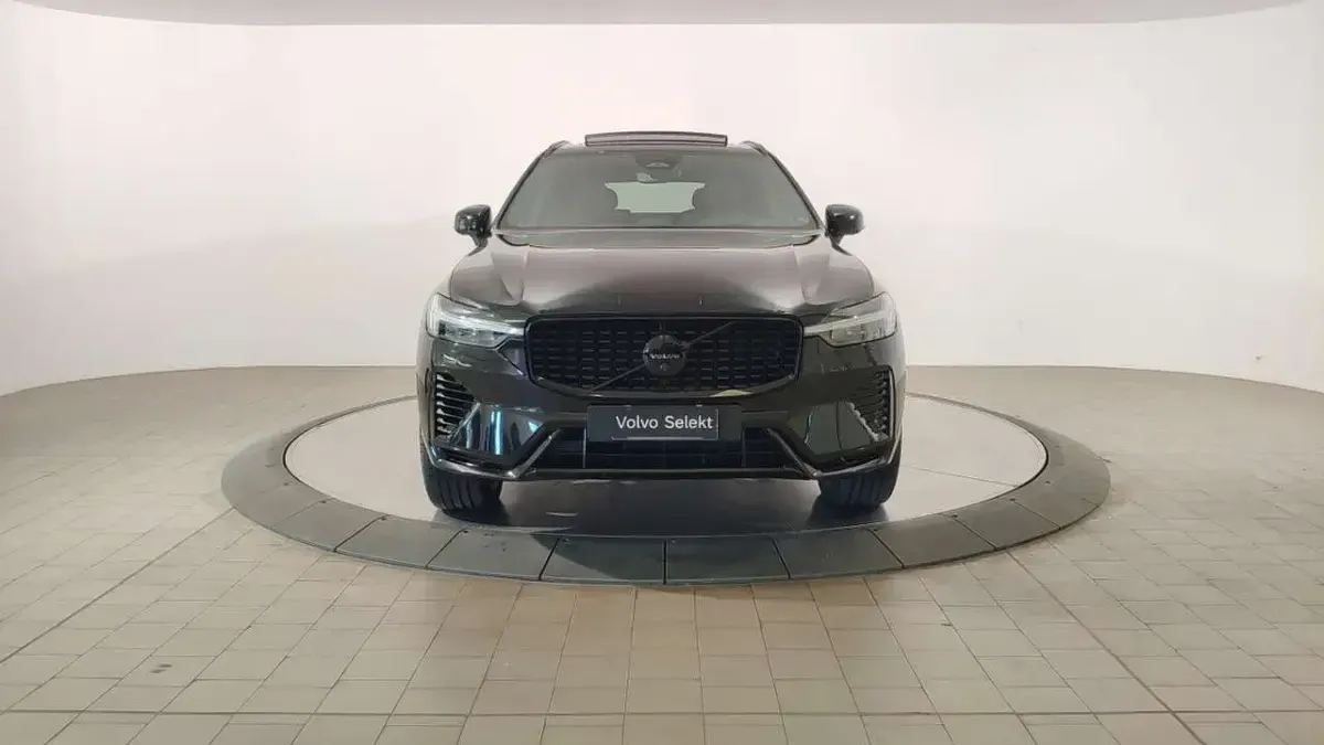 Usata Volvo XC60 Ultra 253 CV (186 kW) 2024 Nero SUV