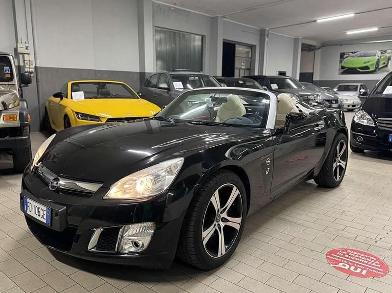 Usata Opel GT 264 CV (194 kW) 2008 Other Cabrio