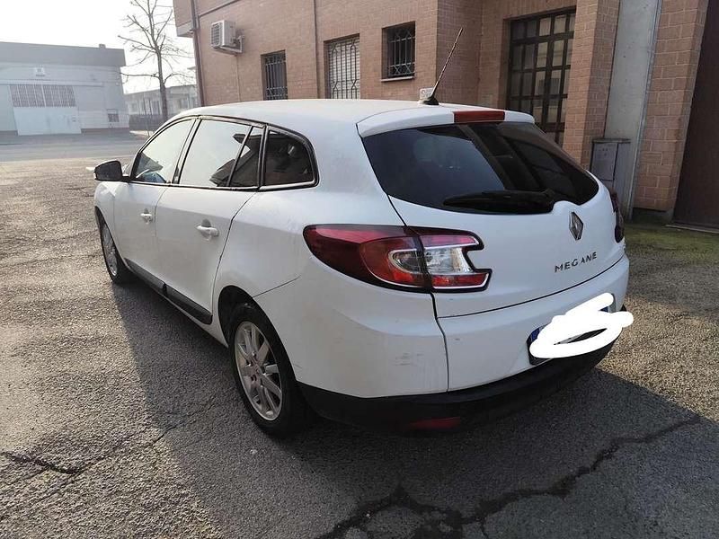 Usata Renault Mégane GT Line GT-Line 110 CV (80 kW) 2011 Bianco Station wagon