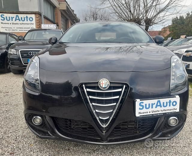 Usata Alfa Romeo Giulietta Distinctive 105 CV (77 kW) 2014 Nero Utilitaria