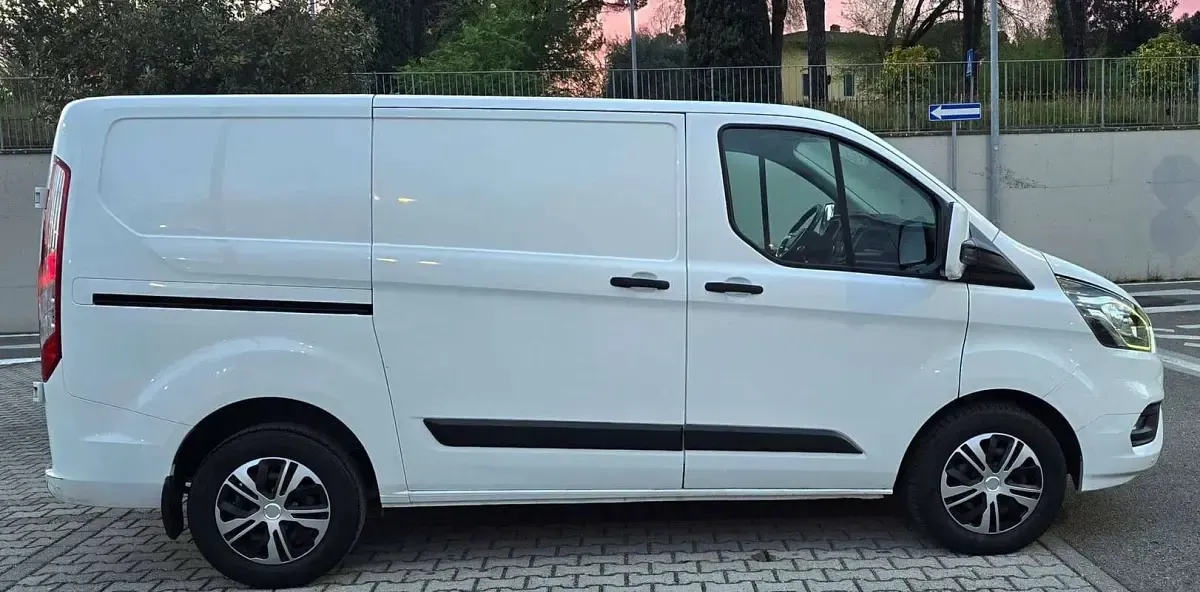Usata Ford Transit Custom 131 CV (96 kW) 2020 Bianco Furgone
