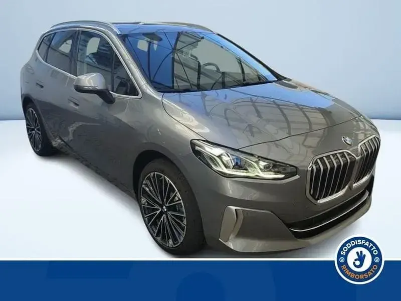 Nuova BMW 223 Active Tourer Luxury Line 204 CV (150 kW) 2025 Grigio Monovolume