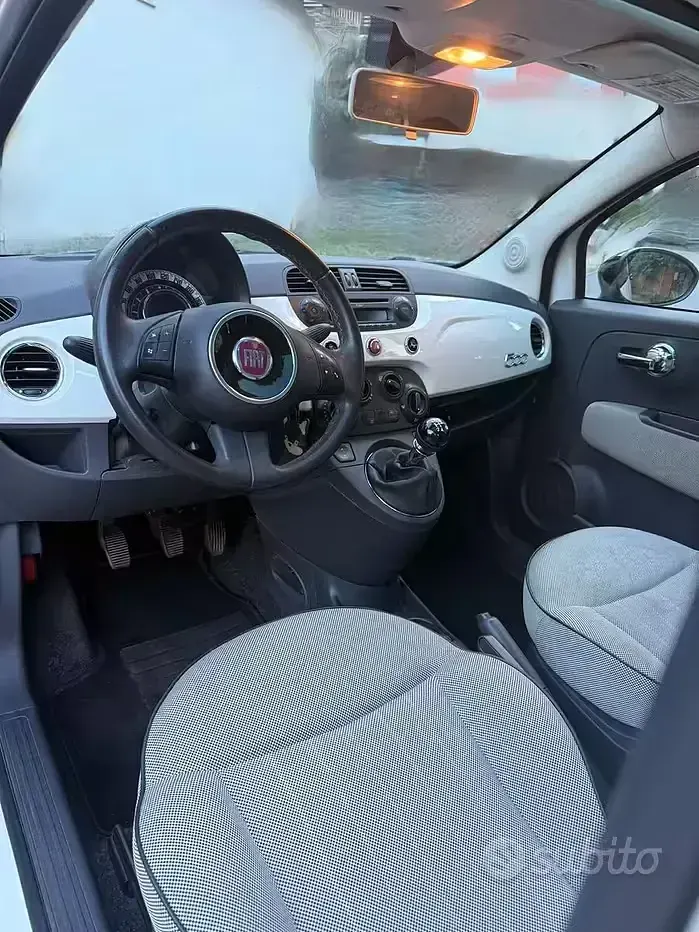 Usata Fiat 500 69 CV (50 kW) 2011 Bianco Utilitaria
