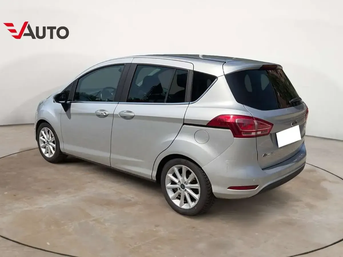 Usata Ford B-MAX Titanium 87 CV (63 kW) 2017 Other Monovolume
