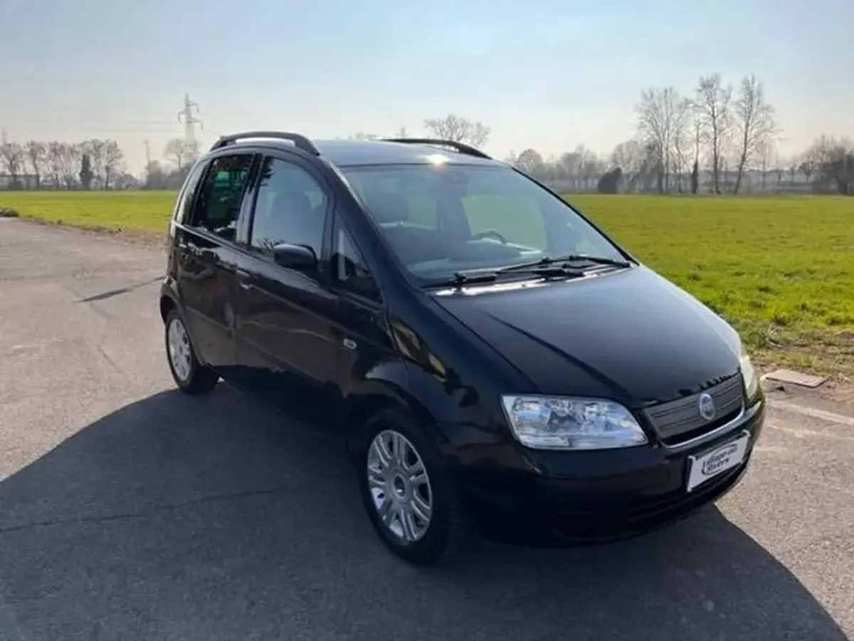 Usata Fiat Idea 69 CV (50 kW) 2007 Nero Monovolume