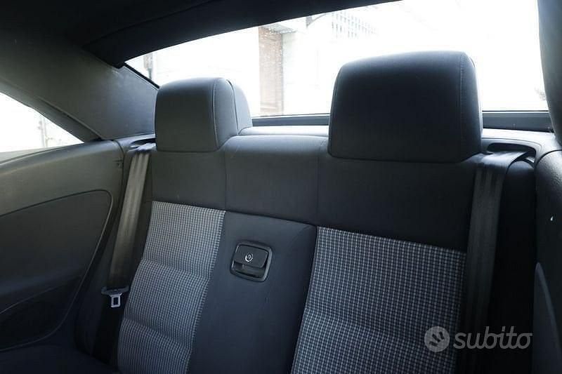 Begagnad VW Eos 116 HK (85 kW) 2007 Grå Cab