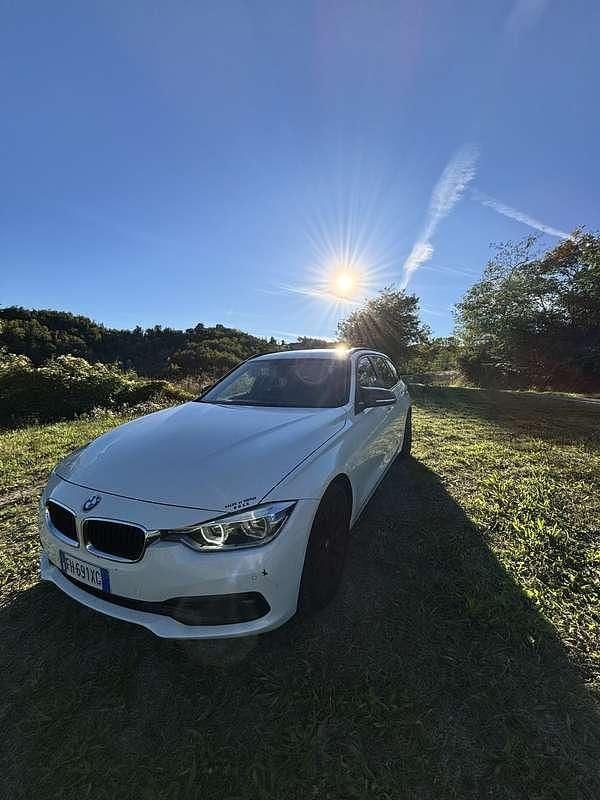 Usata BMW 320 Advantage 163 CV (119 kW) 2017 Station wagon