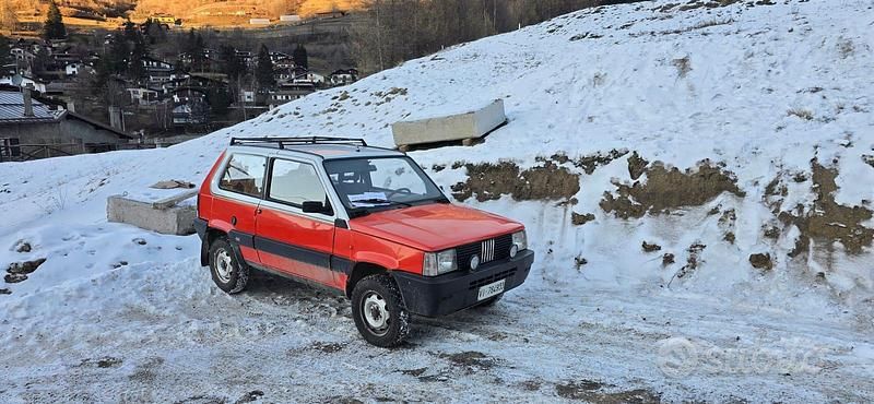 Usata Fiat Panda 4x4 50 CV (36 kW) 1989 Utilitaria