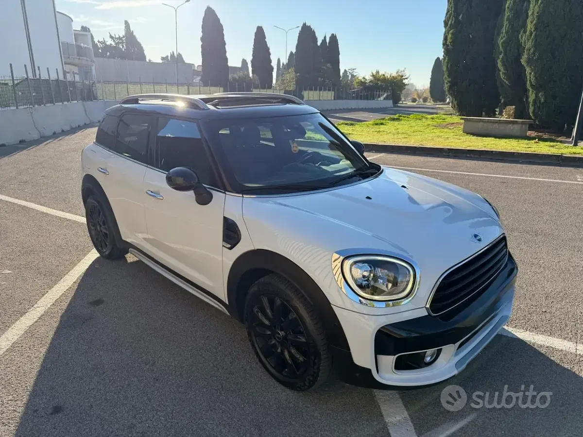 Usata Mini Cooper D Countryman Hype 150 CV (110 kW) 2017 Bianco SUV