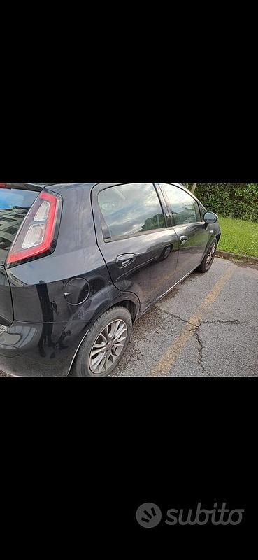 Usata Fiat Punto Evo 75 CV (55 kW) 2012 Nero Utilitaria
