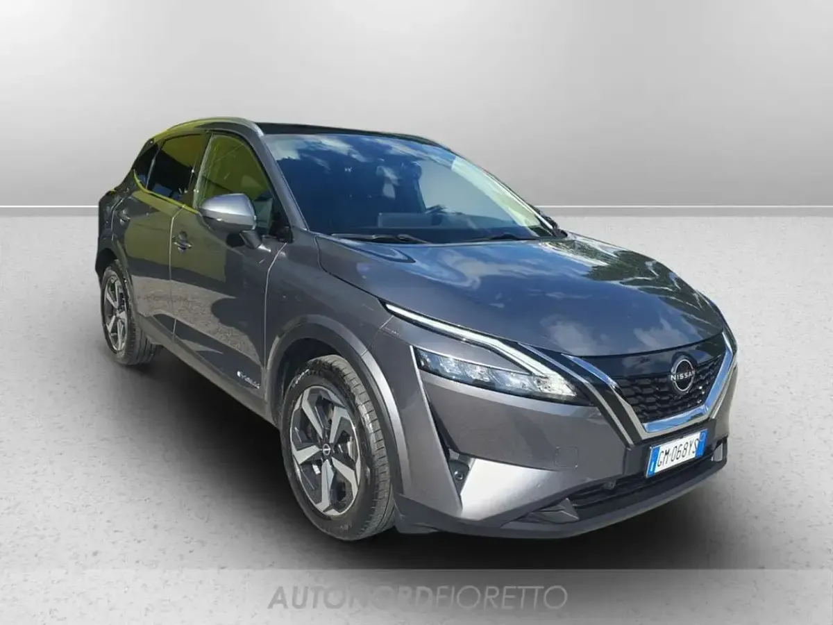 Usata Nissan Qashqai N-Connecta 158 CV (116 kW) 2023 Grigio SUV