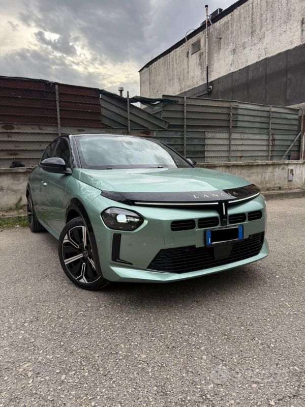 Usata 2024 Lancia Ypsilon Due volumi | 15.999 € (Molto cara) - Immagine 1/4