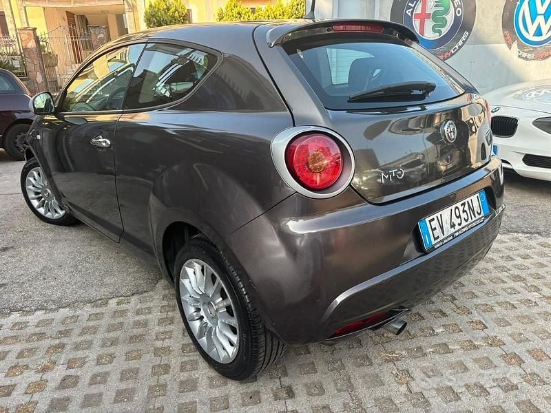 Usata Alfa Romeo MiTo Distinctive 85 CV (62 kW) 2014 Grigio Utilitaria