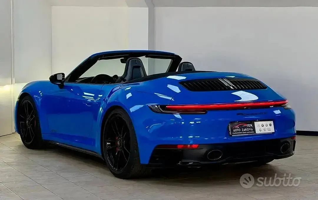 Usata Porsche 911 Carrera S 480 CV (353 kW) 2021 Bluazzurro Coupé