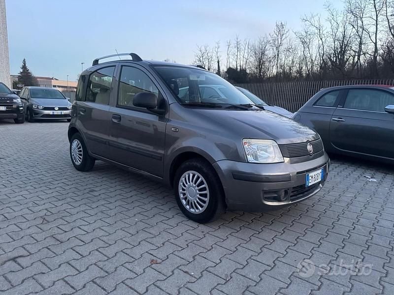 Usata Fiat Panda Dynamic 69 CV (50 kW) 2012 Beige Utilitaria