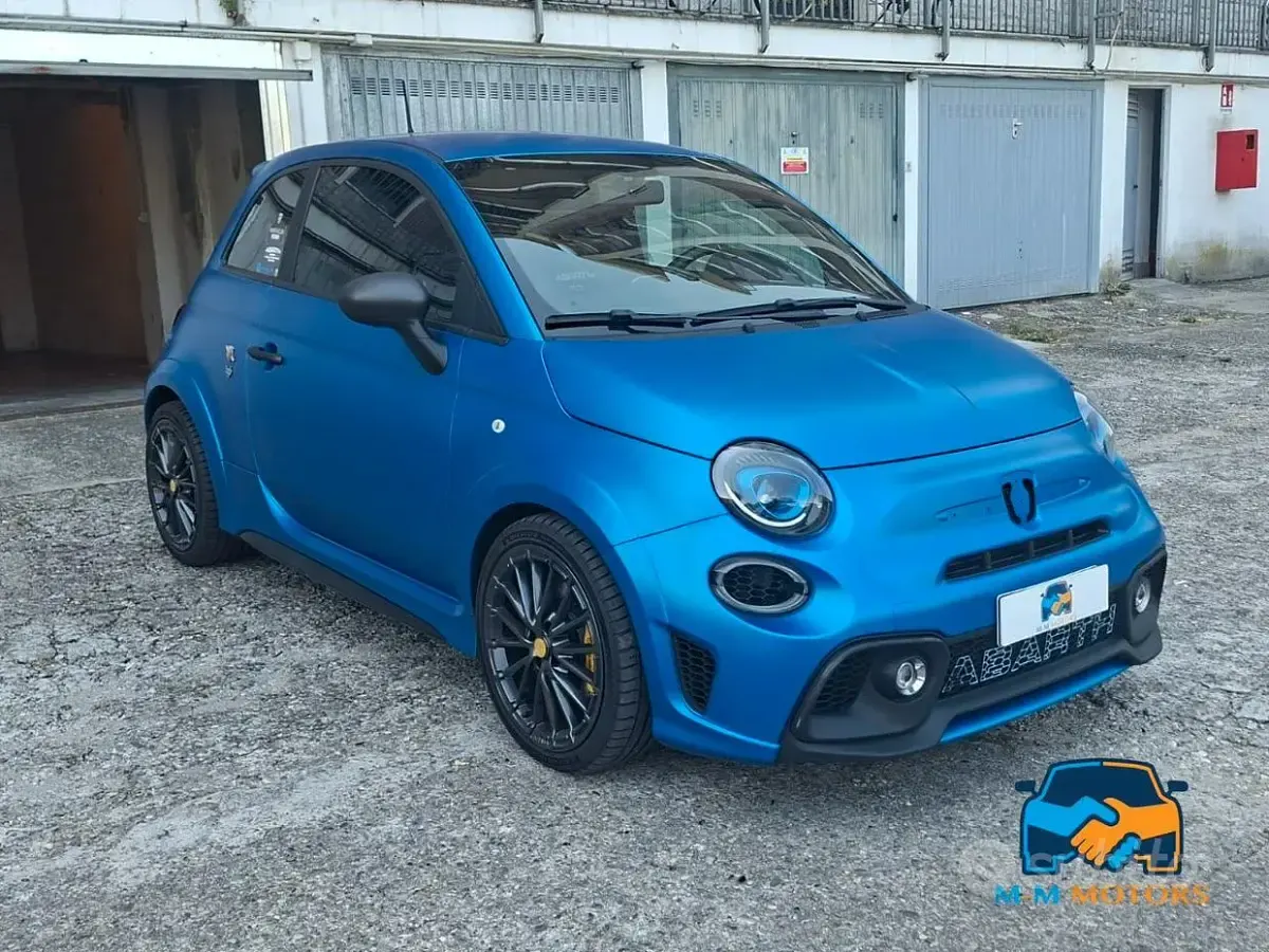 Usata Abarth 595 Competizione 179 CV (131 kW) 2021 Blu/azzurro SUV