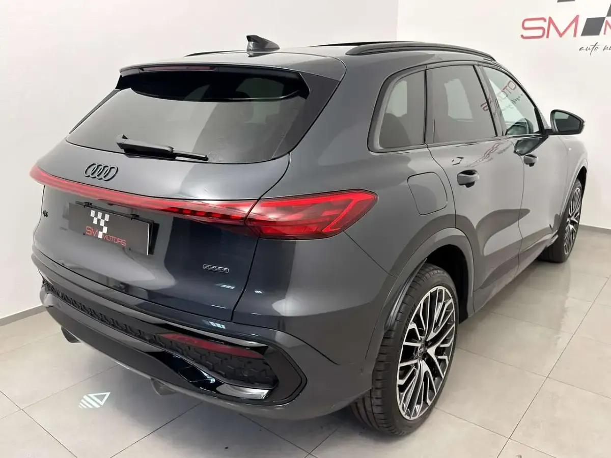 Nuova Audi Q5 S-Line 204 CV (150 kW) 2026 Grigio daytona SUV