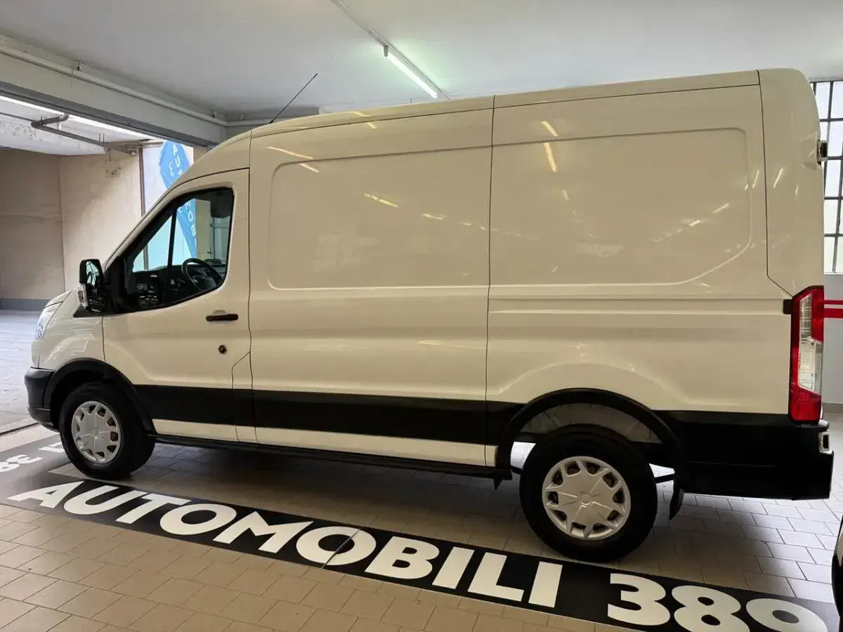 Usata Ford Transit Trend 131 CV (96 kW) 2021 Bianco Furgone