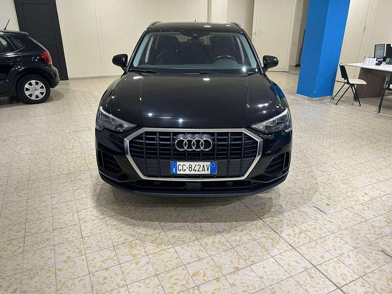 Nero Usata 2021 Audi Q3 Business SUV | 21.000 € (Buon prezzo) - Immagine 1/4
