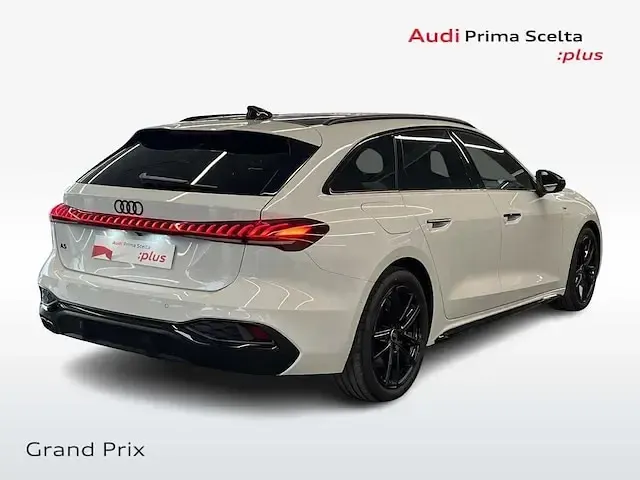 Nieuw Audi A5 S-Line 204 PK (150 kW) 2025 Wit Stationwagen