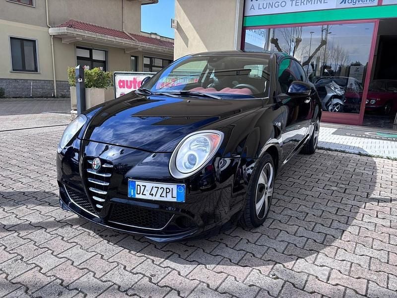 Usata Alfa Romeo MiTo Distinctive 90 CV (66 kW) 2009 Nero Utilitaria