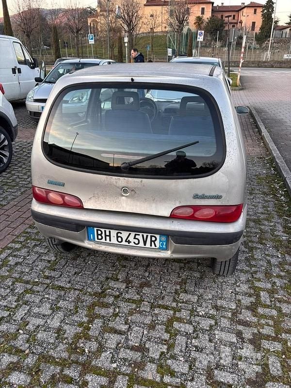 Usata Fiat Seicento 54 CV (39 kW) 2000 Grigio Utilitaria