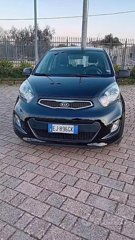 Usata Kia Picanto City 69 CV (50 kW) 2011 Nero Utilitaria