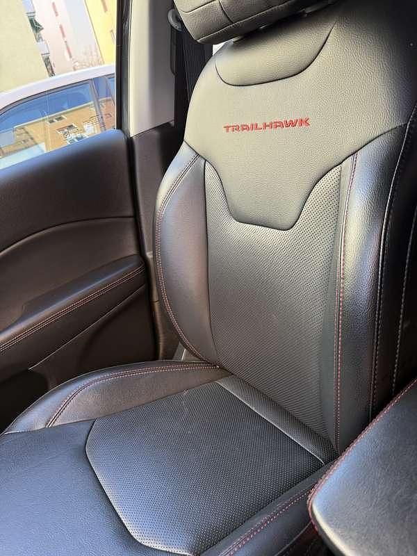 Usata Jeep Compass Trailhawk 170 CV (125 kW) 2020 Grigio SUV