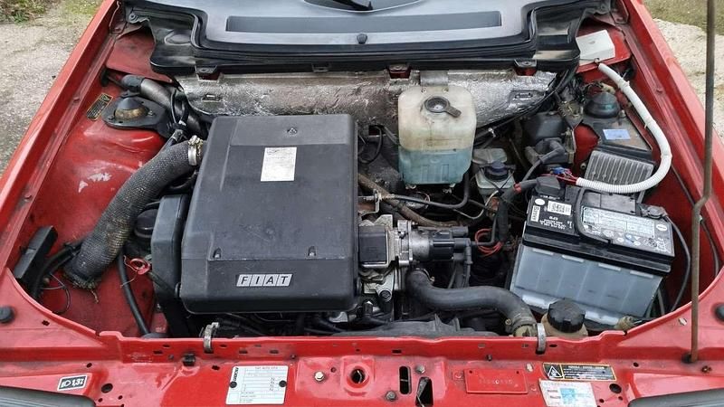 Usata Fiat Uno 69 CV (50 kW) 1990 Rosso Utilitaria