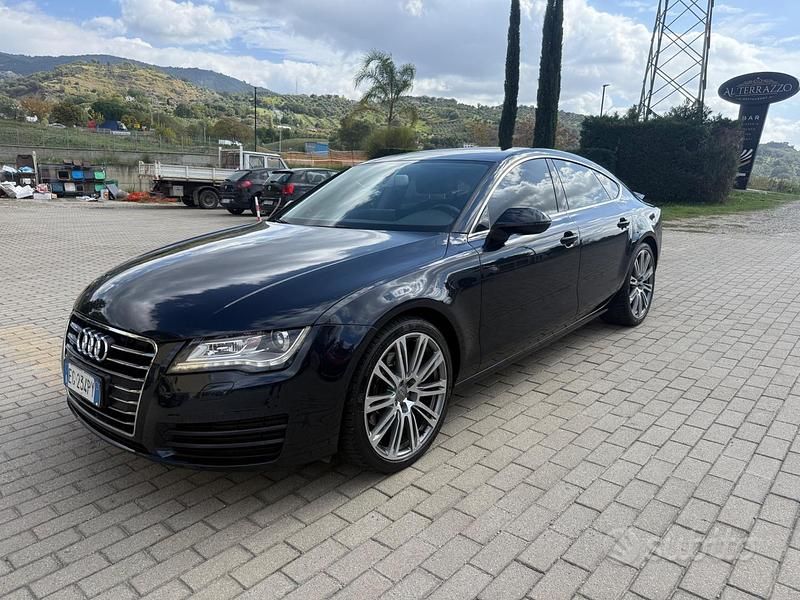 Usata Audi A7 Sport 245 CV (180 kW) 2011 Blu Utilitaria