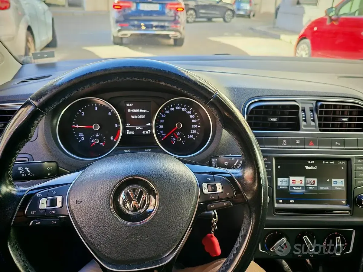 Usata VW Polo 75 CV (55 kW) 2017 Nero Berlina
