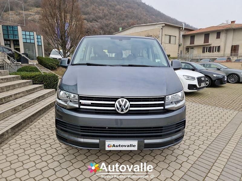 Usata VW Caravelle Comfortline 150 CV (110 kW) 2019 Grigio Monovolume