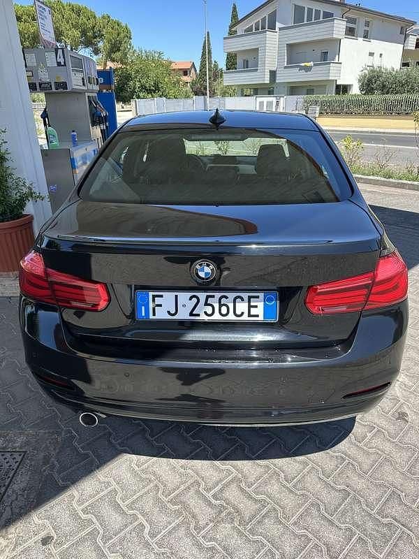 Usata BMW 316 Advantage 116 CV (85 kW) 2017 Nero Berlina