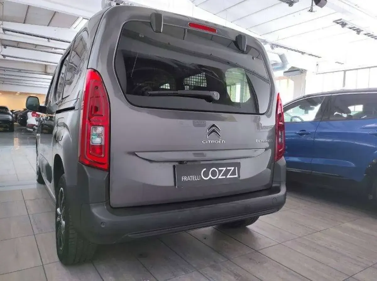 Usata Citroën e-Berlingo Feel 102 CV (75 kW) 2024 Grigio Station wagon