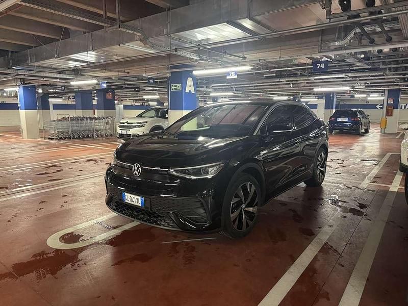 Usata VW ID.5 Pro Performance 69 kW (95 CV) 2022 Nero SUV