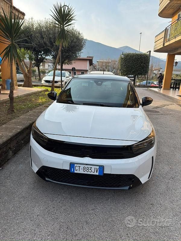 Usata 2024 Opel Corsa Due volumi | 13.000 € (Ottimo prezzo) - Immagine 1/4