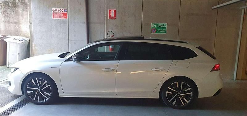 Usata 2020 Peugeot 508 GT-line Station wagon | 19.500 € (Buon prezzo) - Immagine 1/4