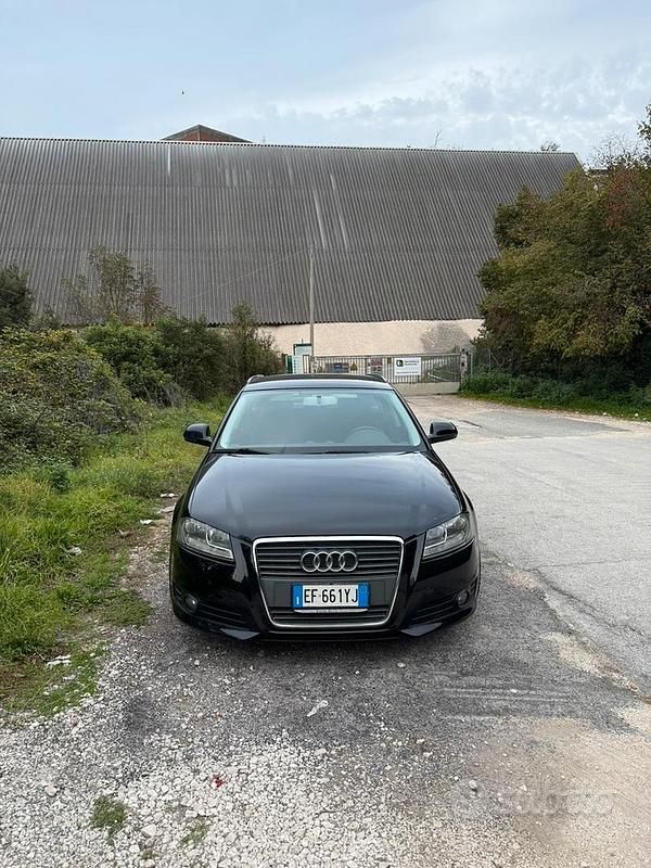 Usata Audi A3 140 CV (102 kW) 2011 Nero Utilitaria