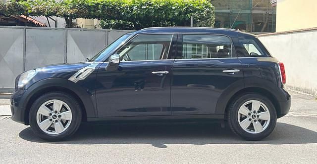 Usata Mini One D Countryman Business 90 CV (66 kW) 2015 Blu/azzurro(met.) SUV