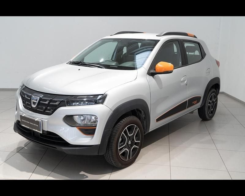 Usata Dacia Spring Comfort Plus 18 kW (25 CV) 2021 Grigio lunare Utilitaria