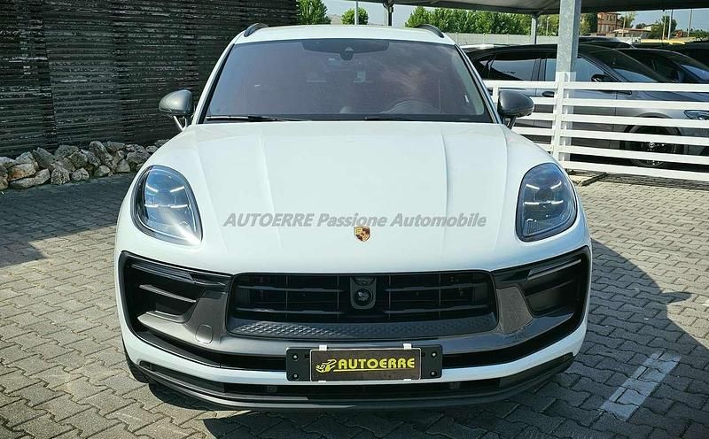 Usata Porsche Macan 265 CV (194 kW) 2024 Bianco SUV